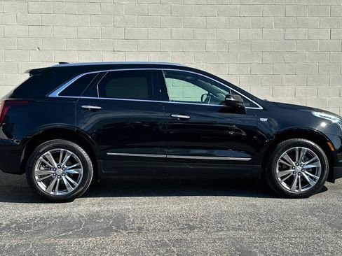 Used 2023 Cadillac XT5 Premium Luxury FWD image 3