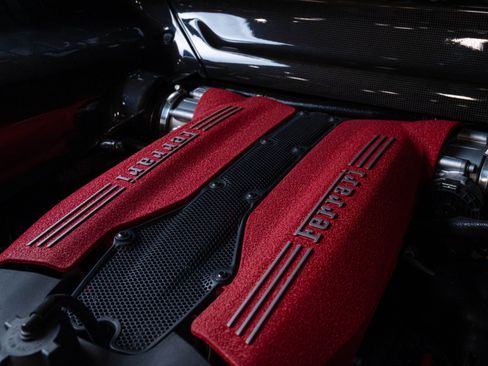 Used 2018 Ferrari 488 GTB RWD image 55