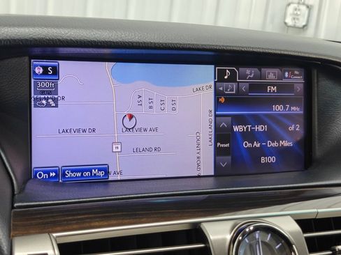 Used 2013 Lexus LS 460 AWD w/ Comfort Pkg image 6