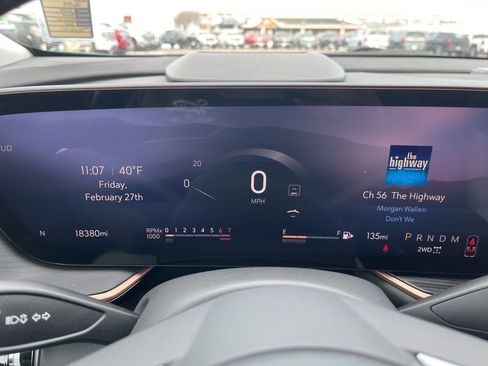 Used 2025 Buick Envision Sport Touring image 14