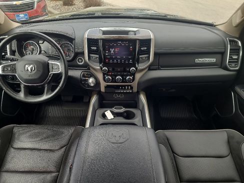 Used 2020 RAM 1500 Laramie AWD/4WD image 14
