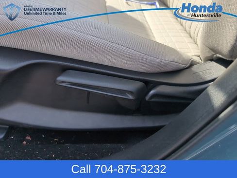 Used 2026 Honda HR-V LX image 21