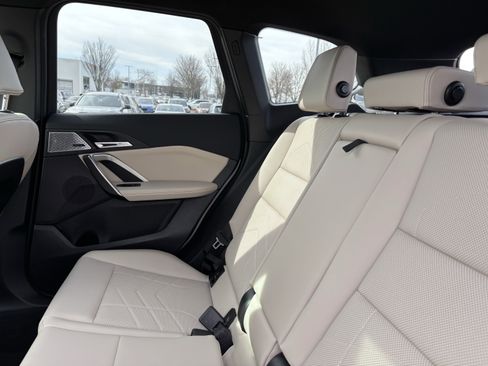 Certified 2025 BMW X1 xDrive28i w/ Technology Package image 32