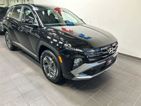 New 2026 Hyundai Tucson Blue SE AWD/4WD image 2