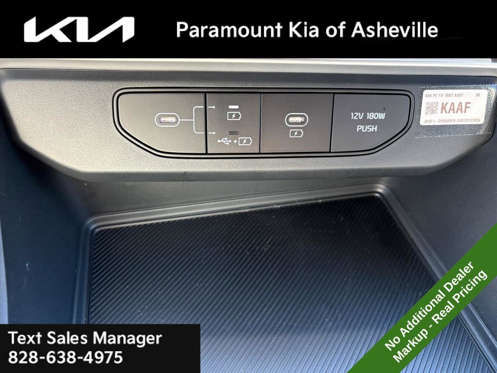 New 2027 Kia Carnival LX FWD image 24
