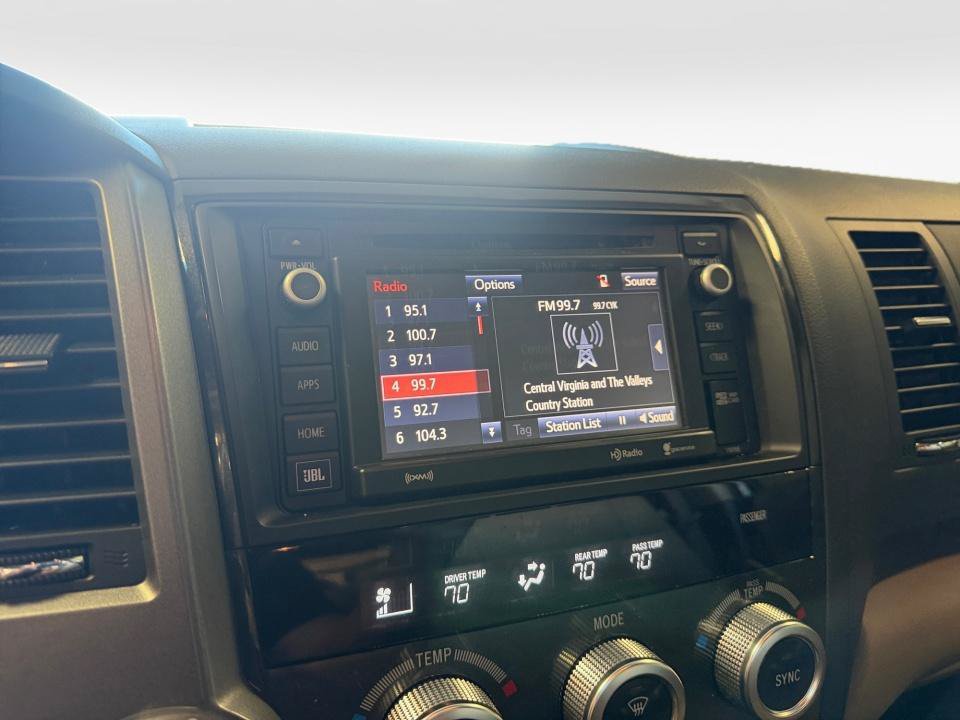 Used 2016 Toyota Sequoia Platinum AWD/4WD image 21