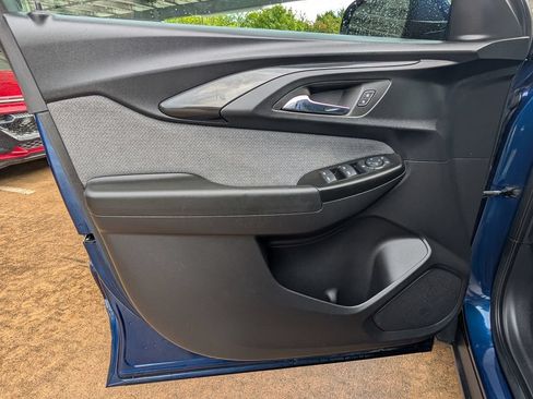 Certified 2023 Chevrolet TrailBlazer LT FWD image 14