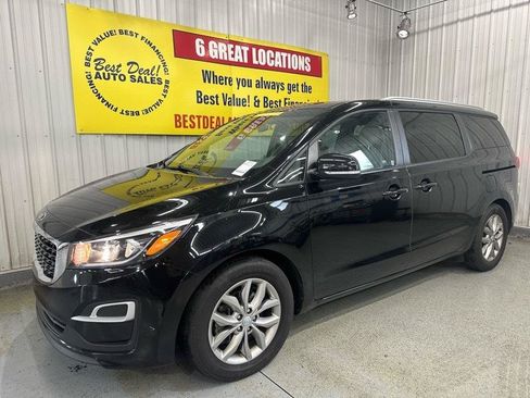 Used 2019 Kia Sedona EX FWD image 1