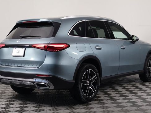 New 2026 Mercedes-Benz GLC 300 image 2