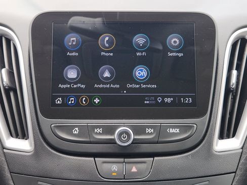 Used 2024 Chevrolet Malibu LS w/ Driver Confidence Package FWD image 18