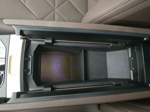 Used 2025 BMW iX xDrive50 image 22