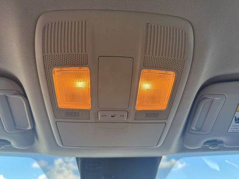 Used 2018 MAZDA CX-5 Sport image 15