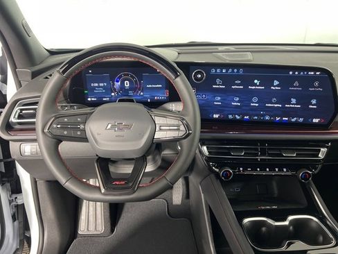 New 2026 Chevrolet Traverse RS image 14