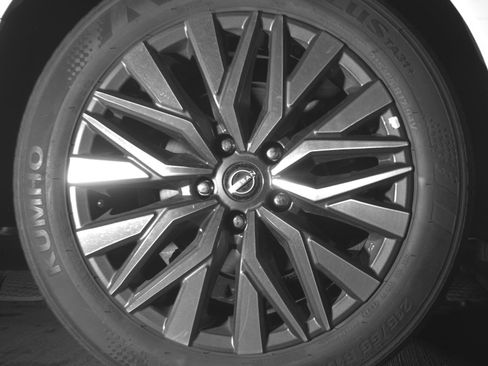 Used 2025 Nissan Altima 2.5 SV image 15