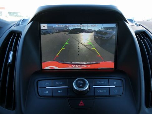 Used 2019 Ford Escape SE image 26