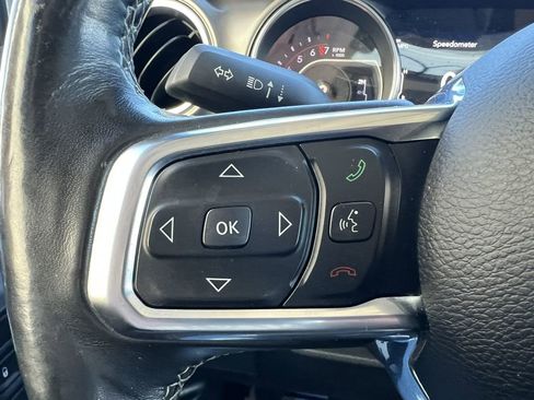 Used 2019 Jeep Wrangler Unlimited Rubicon w/ Dual Top Group image 5