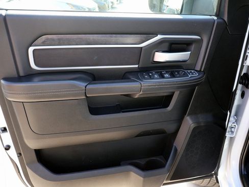 Used 2024 RAM 2500 Big Horn image 22