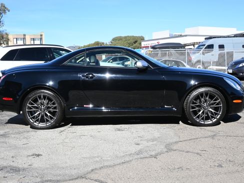 Used 2005 Lexus SC 430 Convertible image 6