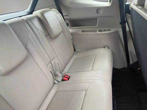 Used 2019 Volkswagen Atlas SE FWD image 21