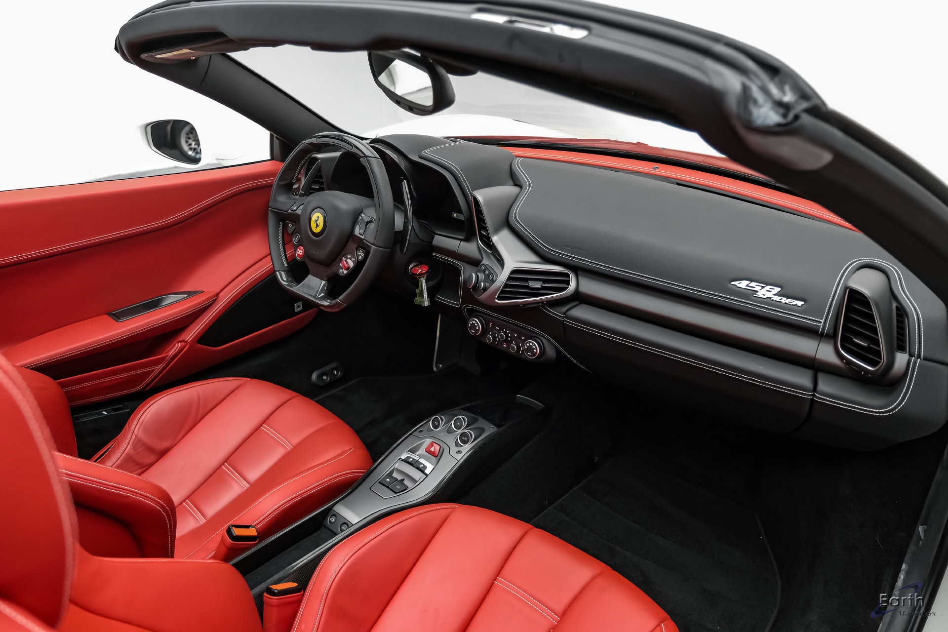 Used 2015 Ferrari 458 Spider RWD image 65