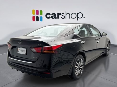 Used 2023 Nissan Altima 2.5 SV AWD/4WD image 5