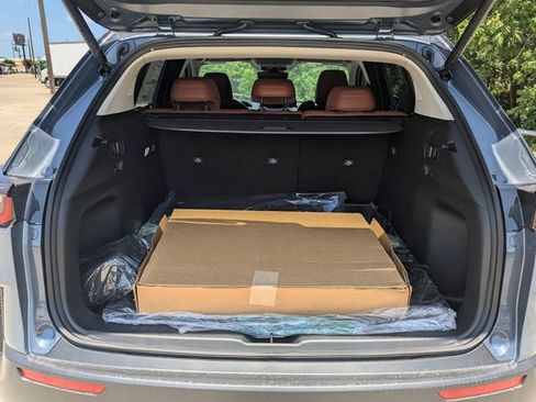 Used 2025 MAZDA CX-50 Meridian Edition w/ Weather Package image 5