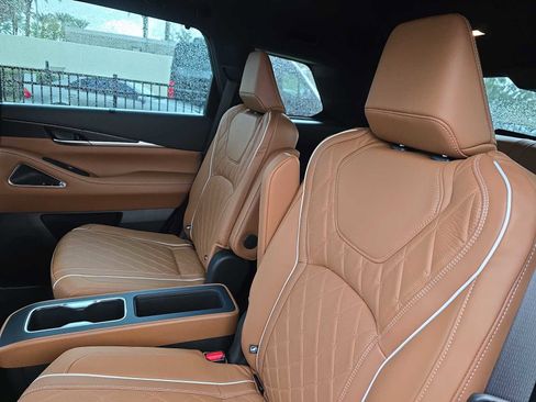 Certified 2025 INFINITI QX60 Autograph w/ Cargo Package image 13