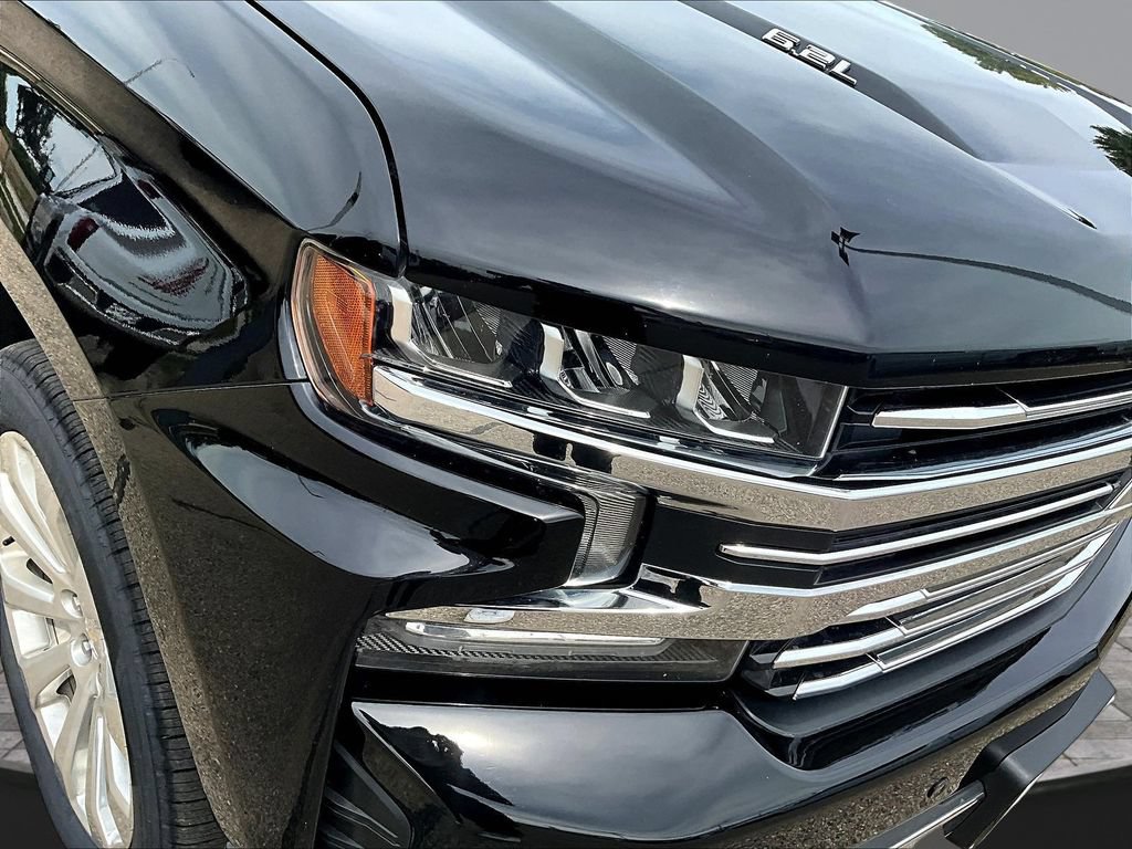 Used 2019 Chevrolet Silverado 1500 High Country w/ Technology Package AWD/4WD image 34