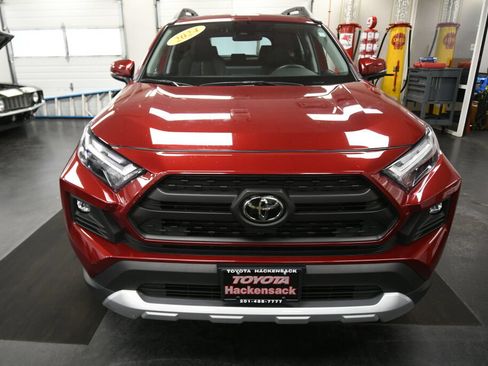 Used 2024 Toyota RAV4 Adventure AWD/4WD image 3