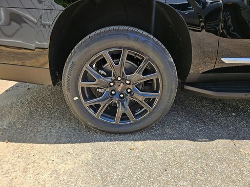 New 2026 GMC Yukon XL Denali RWD image 31