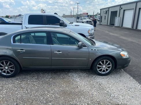Used 2007 Buick Lucerne CXL w/ Luxury Package FWD image 27