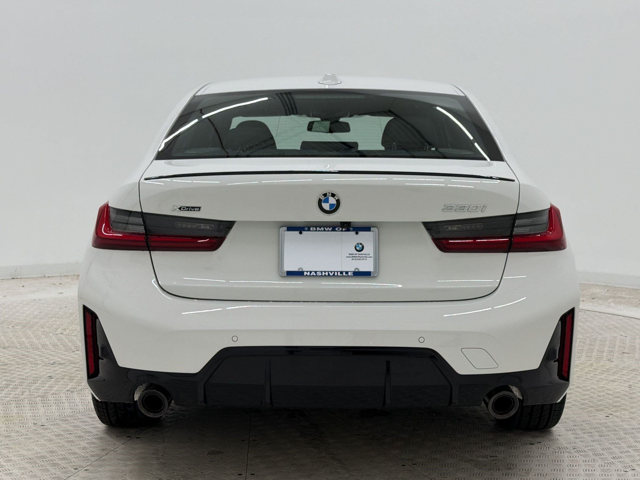 New 2026 BMW 330i xDrive Sedan w/ M Sport Package AWD/4WD image 10