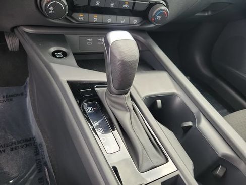 New 2026 Nissan Sentra S w/ Floor Mat Package FWD image 28