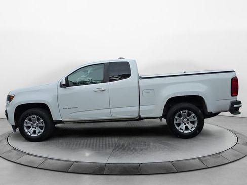 Used 2022 Chevrolet Colorado LT w/ Fleet Safety Package RWD image 2