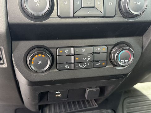 Certified 2021 Ford F250 XL w/ Power Equipment Group RWD image 20