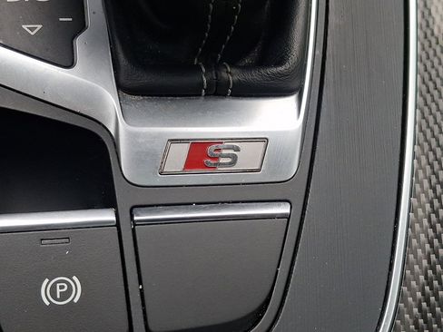 Used 2019 Audi SQ5 Premium Plus w/ Premium Plus Package AWD/4WD image 27