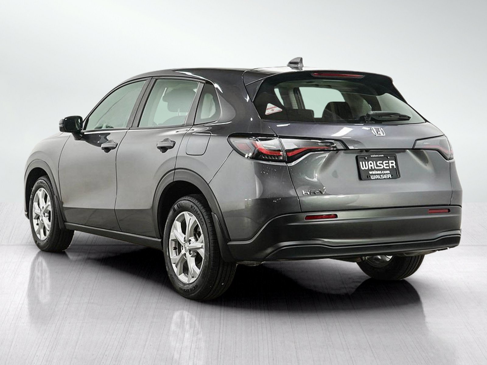 Used 2024 Honda HR-V LX image 3