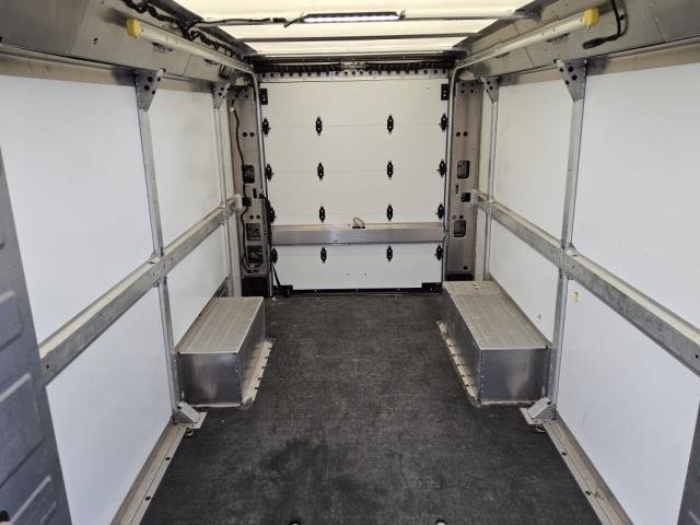 Used 2024 Chevrolet Brightdrop 600 w/ Commercial Equipment Package AWD/4WD image 3