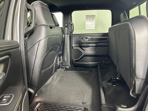 Used 2023 RAM 1500 Laramie image 27