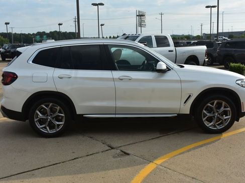 Used 2022 BMW X3 xDrive30i AWD/4WD image 4