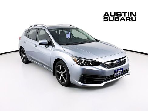 Used 2023 Subaru Impreza Premium image 1