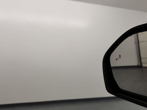 Used 2022 Ford Explorer ST-Line w/ Class IV Trailer Tow Package image 22