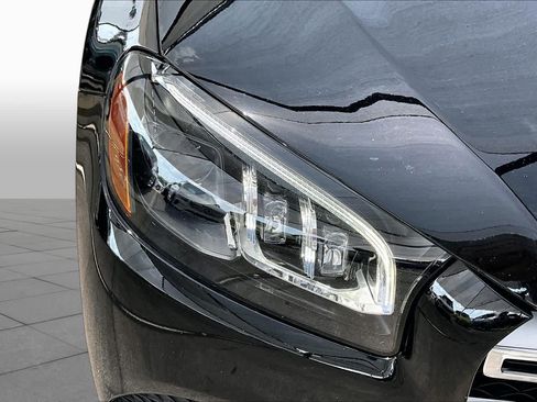 Used 2020 Mercedes-Benz GLS 450 4MATIC image 28