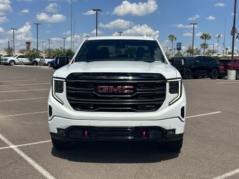 Certified 2025 GMC Sierra 1500 AT4 AWD/4WD image 8
