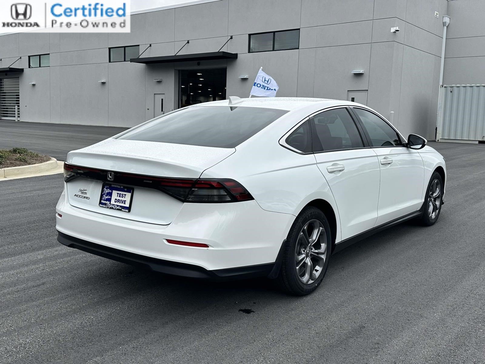 Certified 2024 Honda Accord EX image 26