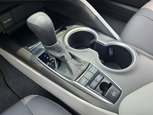 Certified 2023 Toyota Camry LE FWD image 16