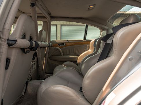 Used 2002 INFINITI Q45 image 38