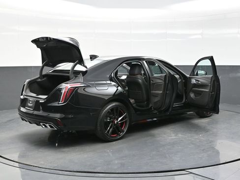 New 2025 Cadillac CT4 V w/ LPO, Red Accent Package AWD/4WD image 30