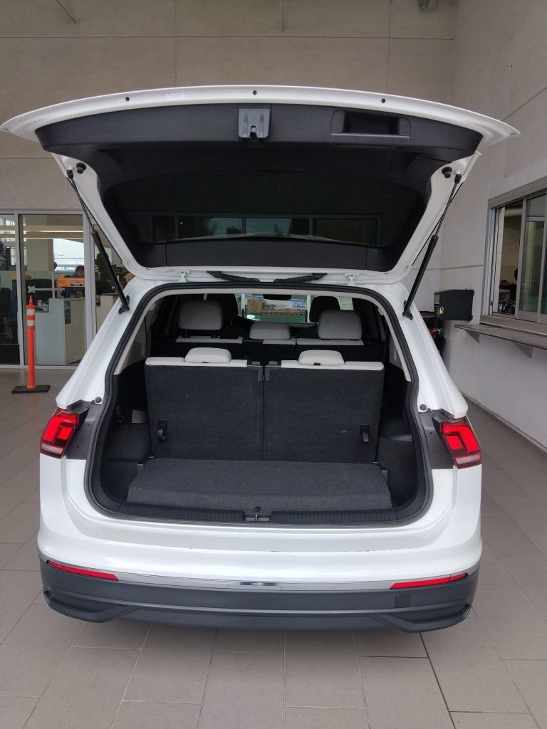 Certified 2024 Volkswagen Tiguan S FWD image 16