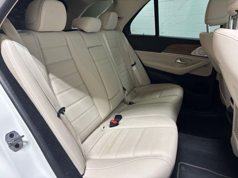 Used 2024 Mercedes-Benz GLE 350 4MATIC image 39